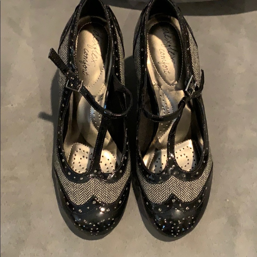 High heeled, black, pumps